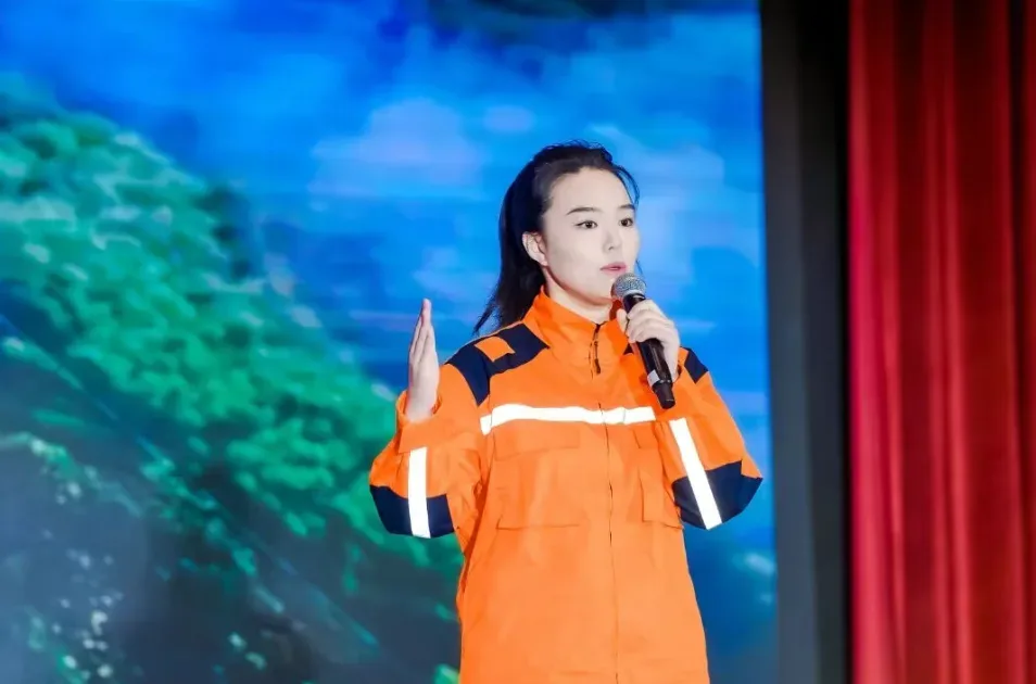 “实干开新局  巾帼建新功”宣讲员大赛决赛——覃忆寒《守护万家灯火中的“她力量”》